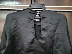 H&amp;M Satin Finish Top