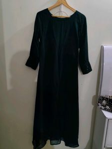 Elegant Green Kurta with Embellished Neckline