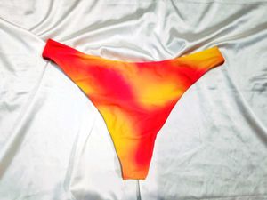 🇳🇿💫🎀Vibrant Tie-Dye Bikini Bottoms