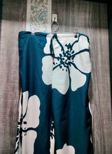 Elegant Navy Blue Kurta with White Floral Print