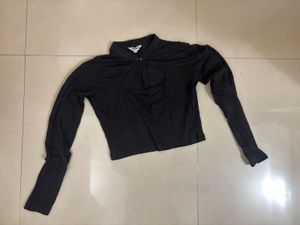 Stylish Black Cutout Long Sleeve Top