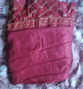 Mehroon Color Saree With Golden Border
