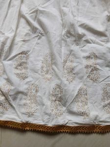 beautiful skirt off white