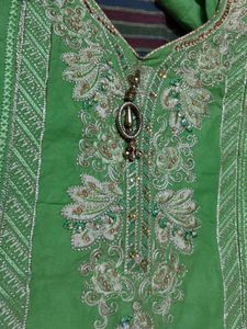 Elegant Green Kurta Pyjama Set with Dupatta