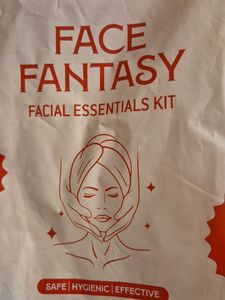 Face Fantasy Facial Essentials Kit
