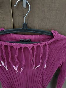 Ribbed Knit Top with Fringes