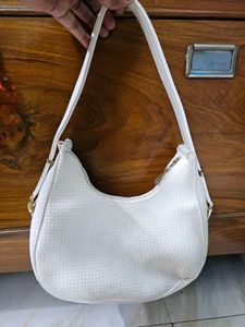Chic White Shoulder Bag