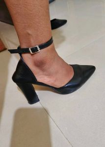 Black Wedges/High heel wedges