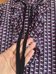Chic Geometric Print Ruffle Blouse