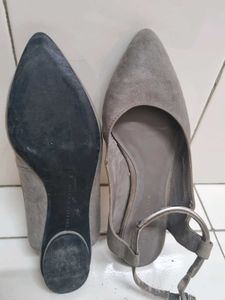 Original CHARLES &amp; KEITH PRELOVED MULES SIZE 23.9