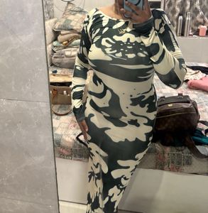 Unique Green &amp; Cream Bodycon Dress