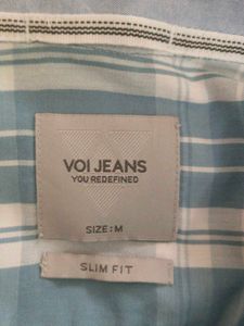 VOI Jeans Blue Checked Casual Shirt – Size M