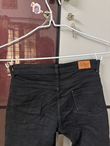 Classic Black Denim Jeans - slim fit for women