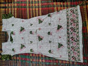 Elegant Pakistani Salwar Kameez Set