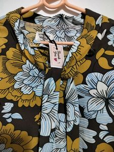 Floral Print Long Sleeve Top