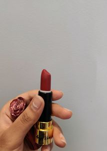 NEW RED COLOUR LIPSTICK