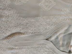 Elegant Chikankari Kurta with Free gift 🎁🎁🎁