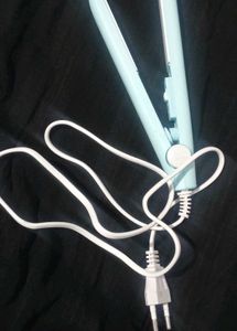 Make Time Mini Hair Straightener