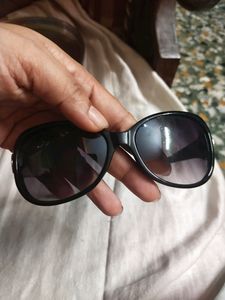 Black Ladies Sunglasses