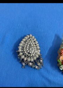 Vintage Brooch Collections(saree Pins)