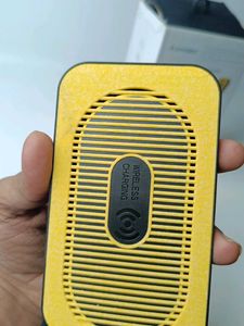 Wireless Phone Charger Stand good quality working