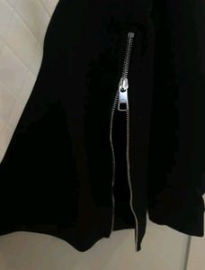 Unisex Oversized Black Sweatshirt