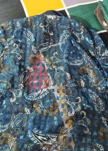 Blue Paisley Print Kurta with Lace Detail
