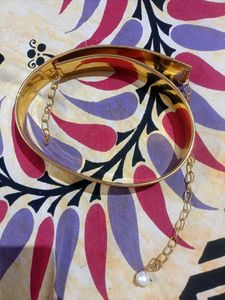 Belt With Parl Detail