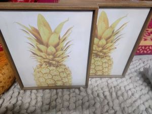 Pineapple Wall Art - Set of 2