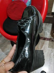 Butterfly Casual Shoes