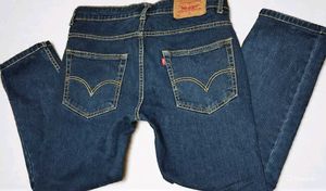 Levi's Dark Wash Jeans 32 west length 36
