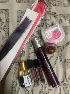 MAKEUP ACCESSORIES