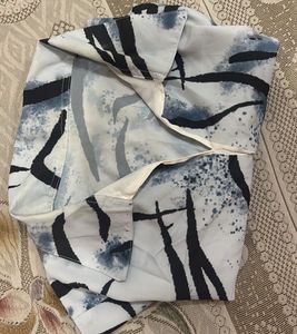 Stylish Abstract Print crop shirt