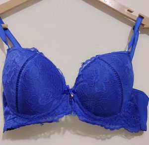 Blue 🔵 Beautiful Light Padded Bra 34  Size