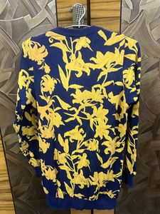 Solly Blue Floral V-Neck Sweater - Size M