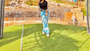 Stylish One shoulder Top/ Tshirt