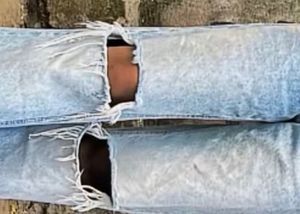Light Wash Ripped Jeans