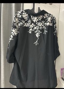 Chic Floral Print Button-Up Shirt