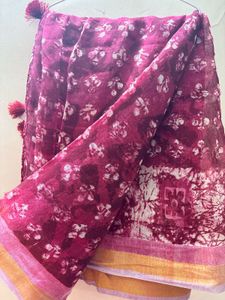 Maroon Floral Print Saree with Tassels