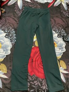 ‘aero nyc’ girlish winter lowers
