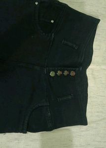 High-Waisted Black Skinny Jeans