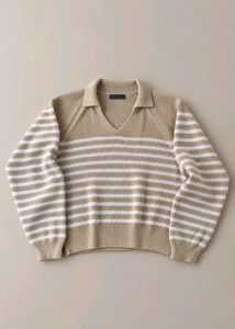 BEIGE AND WHITE STRIPED KNIT SWEATER