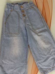 Light Wash Wide Leg Jeans