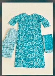 Vibrant Tropical Print Maxi Dress