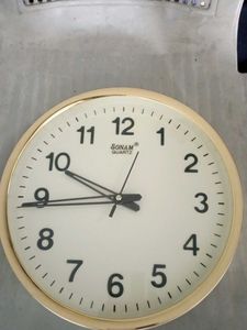 Sonam Quartz Wall Clock
