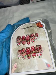 Press-On Nails Kit with Glue