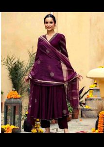 Gown With Dupatta(2piecs set)