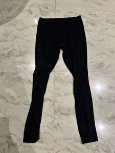 Black Basic Leggings