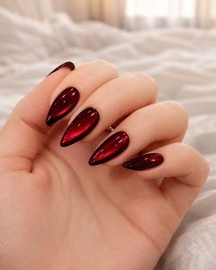 Vampire Red Cat Eye Press-On Nails