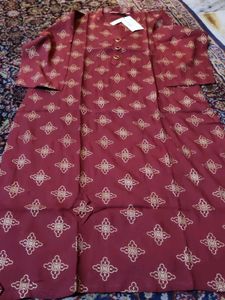 XL - Maroon Kurta Set with Golden Print